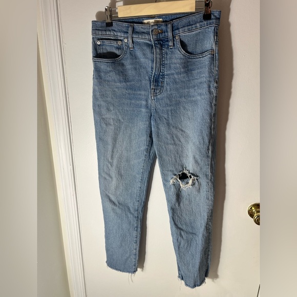 Madewell The Perfect Vintage Straight Leg Jeans - Picture 3 of 11